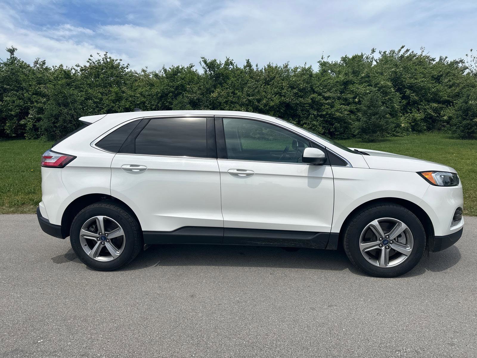 Certified 2022 Ford Edge SEL w/ Convenience Package AWD/4WD image 15