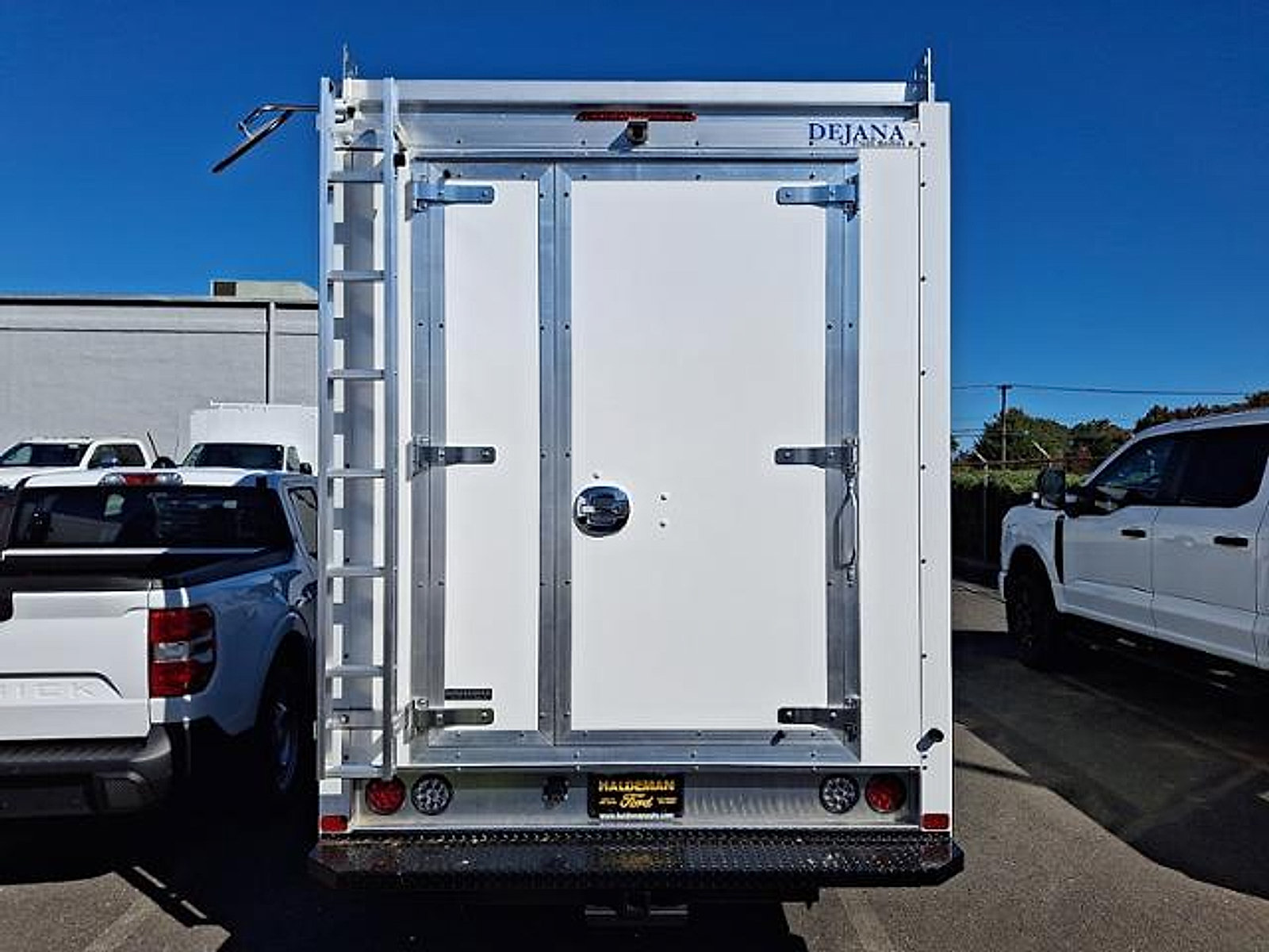 New 2027 Ford E-350 and Econoline 350 Super Duty w/ Power Equipment Group RWD image 5