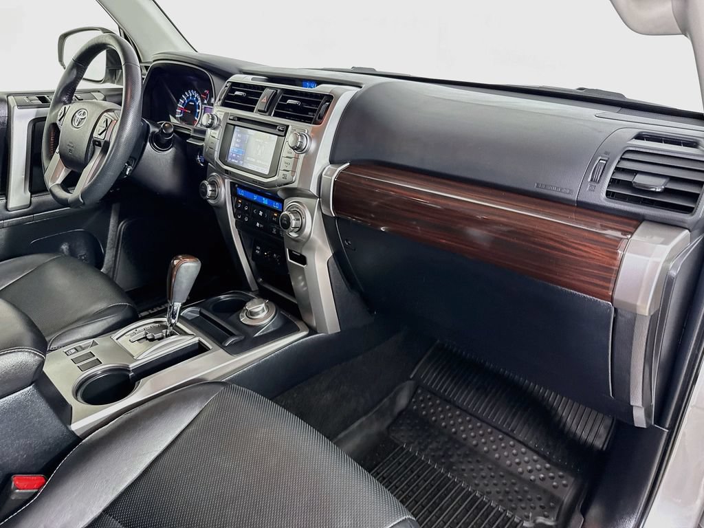 Certified 2019 Toyota 4Runner Limited AWD/4WD image 33