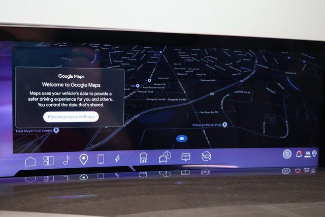 New 2026 Cadillac Escalade IQL Luxury image 21