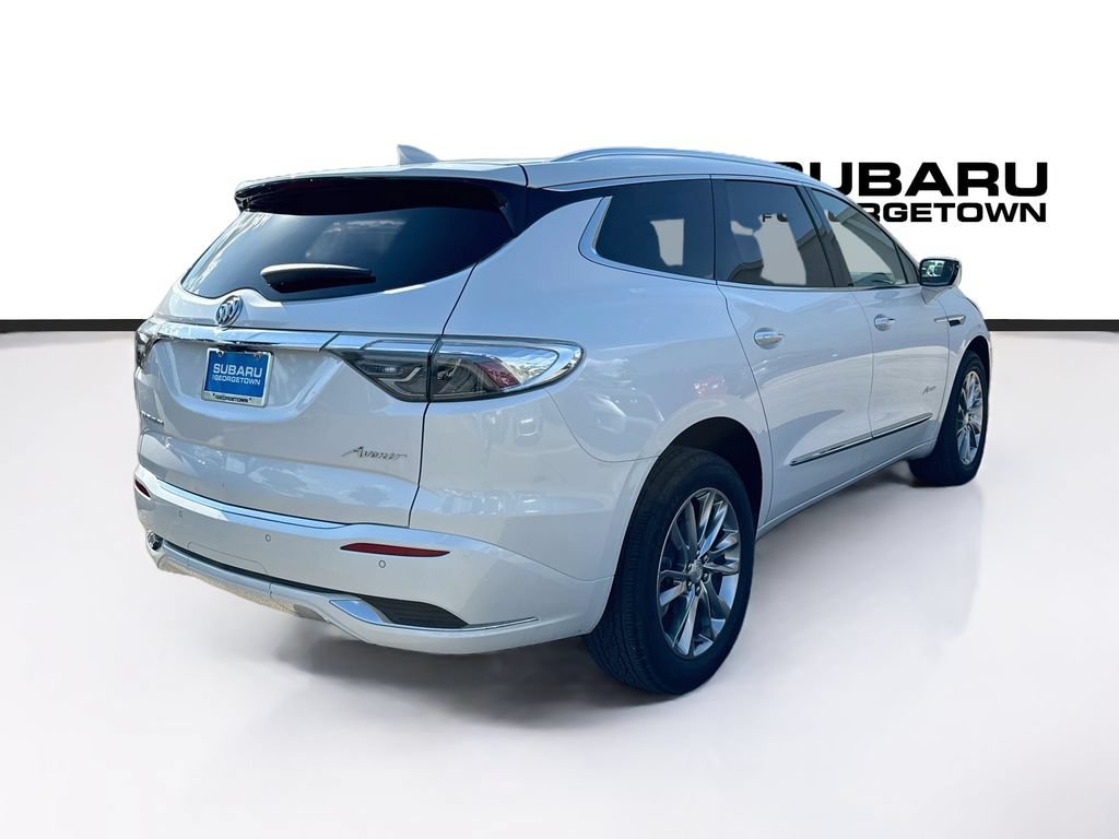 Used 2022 Buick Enclave Avenir w/ Avenir Technology Package FWD image 7
