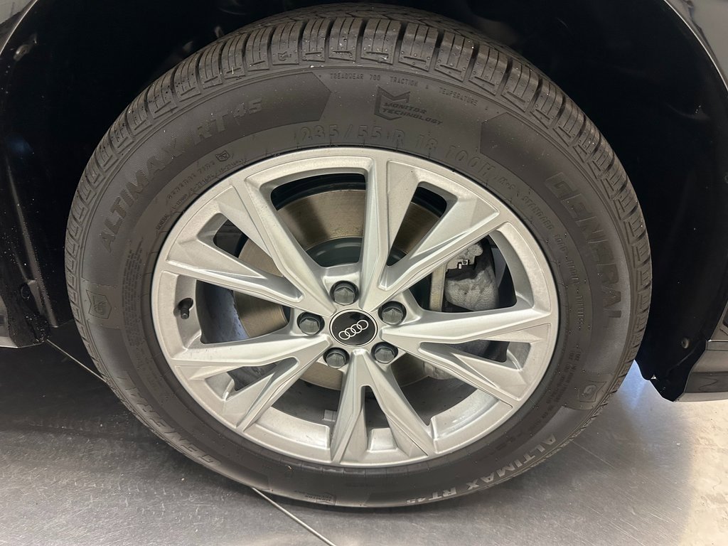 Used 2024 Audi Q3 2.0T Premium image 33