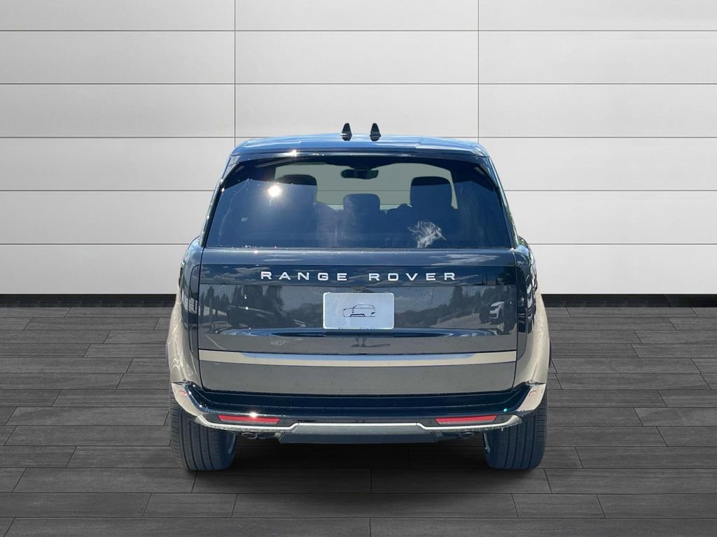 New 2026 Land Rover Range Rover Long Wheelbase SE AWD/4WD image 4