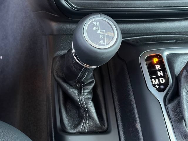 New 2026 Jeep Gladiator Sport AWD/4WD image 23