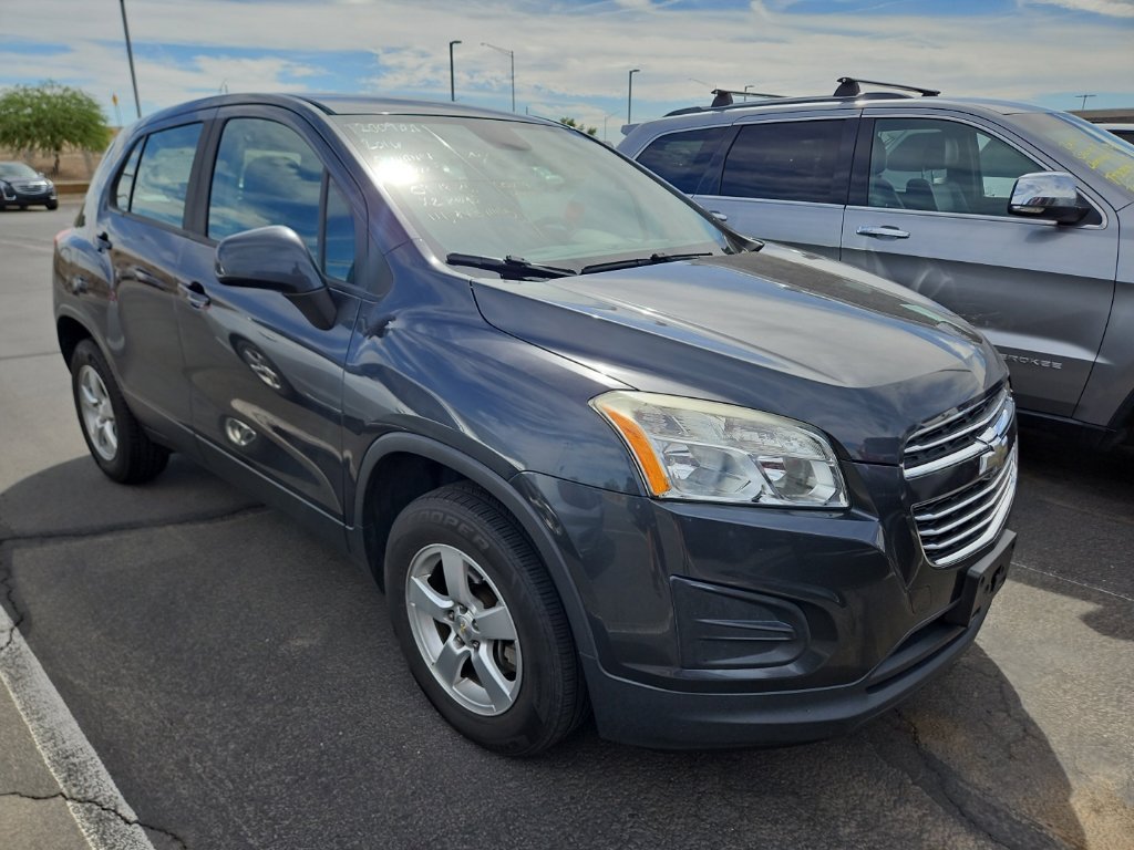 Used 2016 Chevrolet Trax LS AWD/4WD image 4