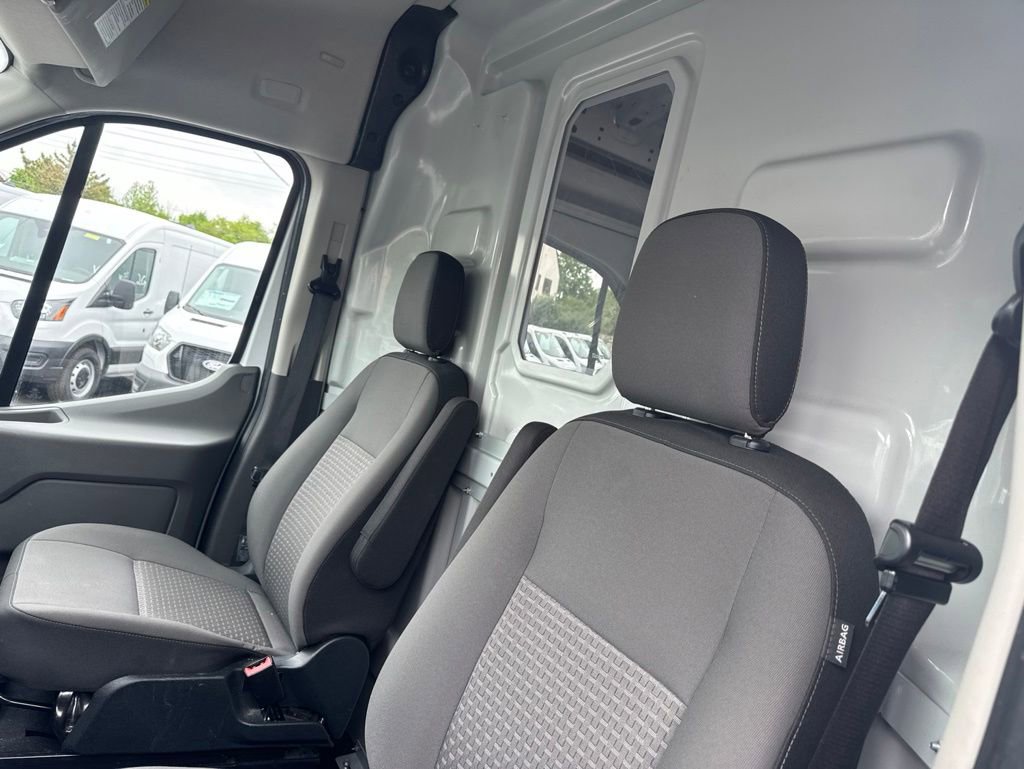 Used 2023 Ford Transit 250 Medium Roof RWD image 12