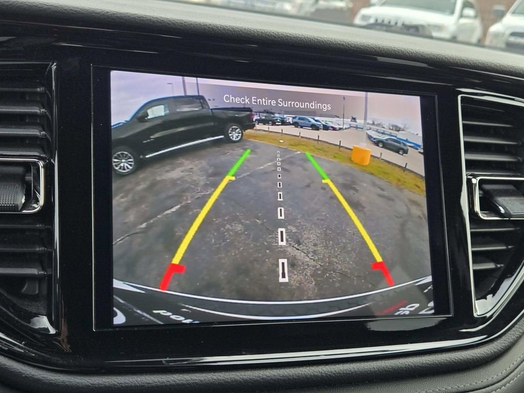 Used 2022 Dodge Durango GT image 29