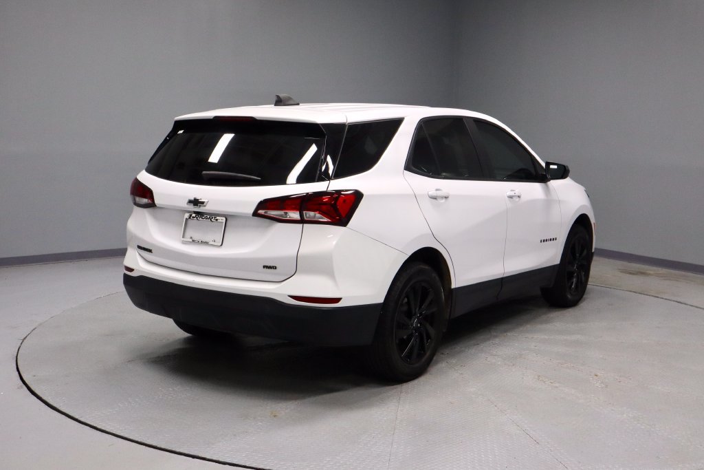 Used 2024 Chevrolet Equinox LS w/ LS Convenience Package AWD/4WD image 10