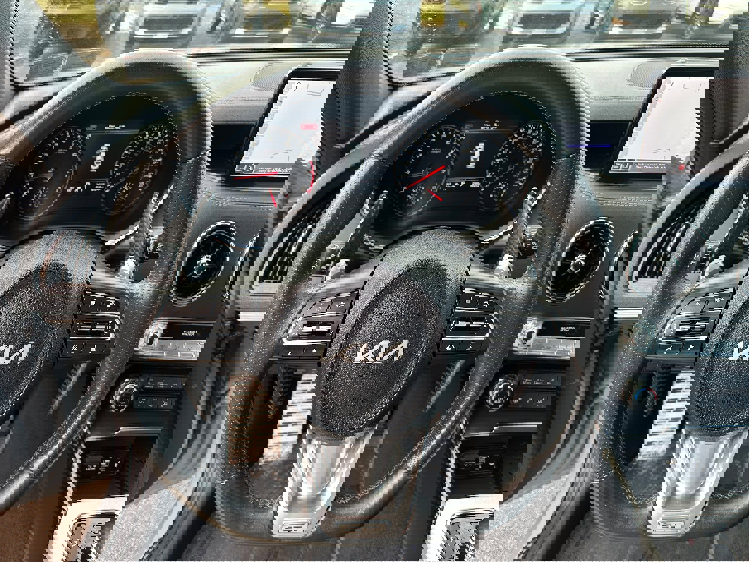 Used 2023 Kia Stinger GT2 image 46