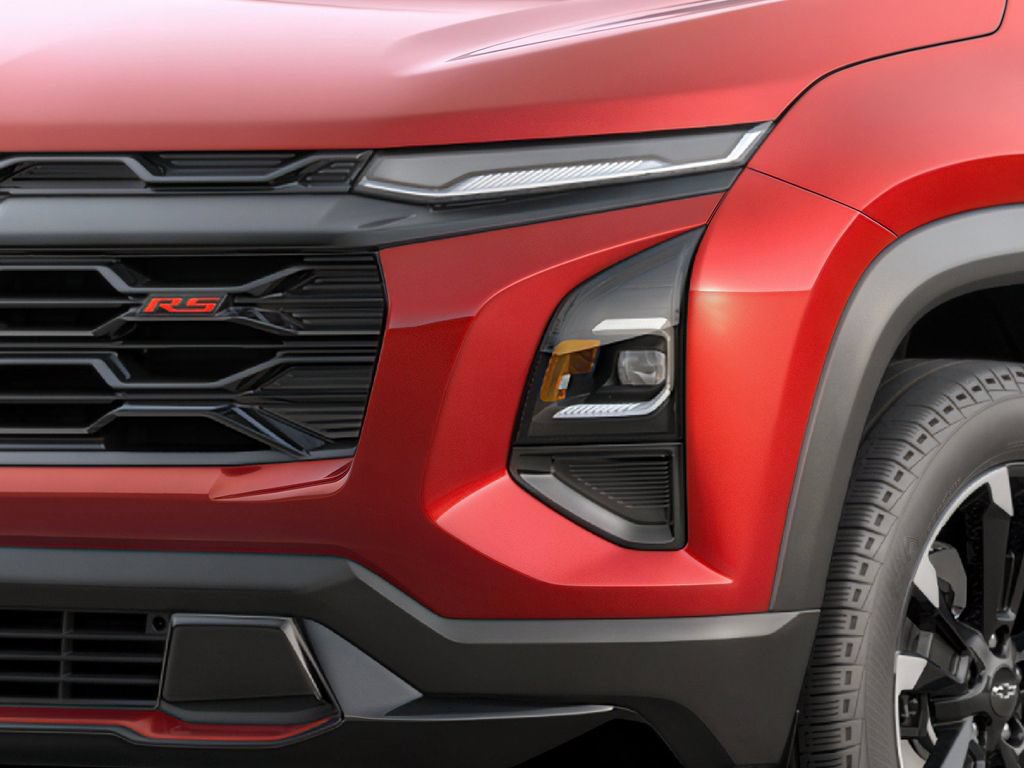 New 2026 Chevrolet Equinox RS w/ LPO, Floor Liner Package FWD image 7