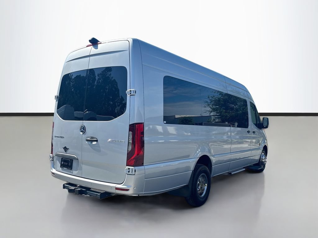 Used 2023 Mercedes-Benz Sprinter 3500 image 3