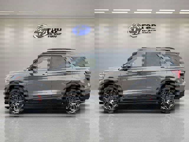 New 2026 Ford Explorer ST w/ Sun And Sound Package image 5