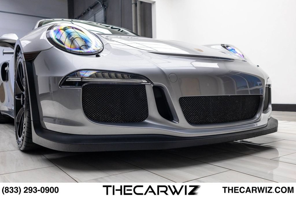 Used 2016 Porsche 911 GT3 RS RWD image 9