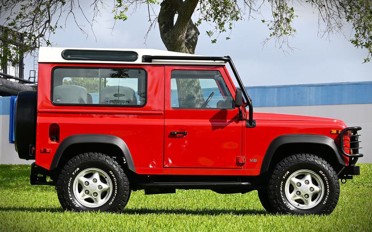 Used 1997 Land Rover Defender 90 AWD/4WD image 25