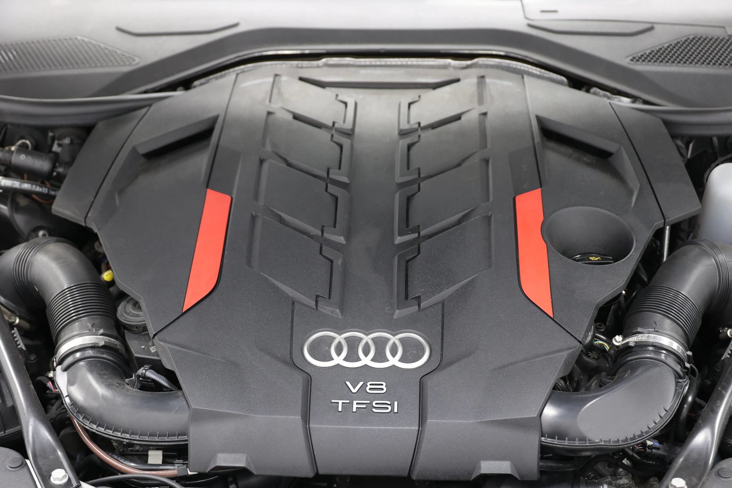 Used 2020 Audi S8 L w/ S8 Executive Package AWD/4WD image 86
