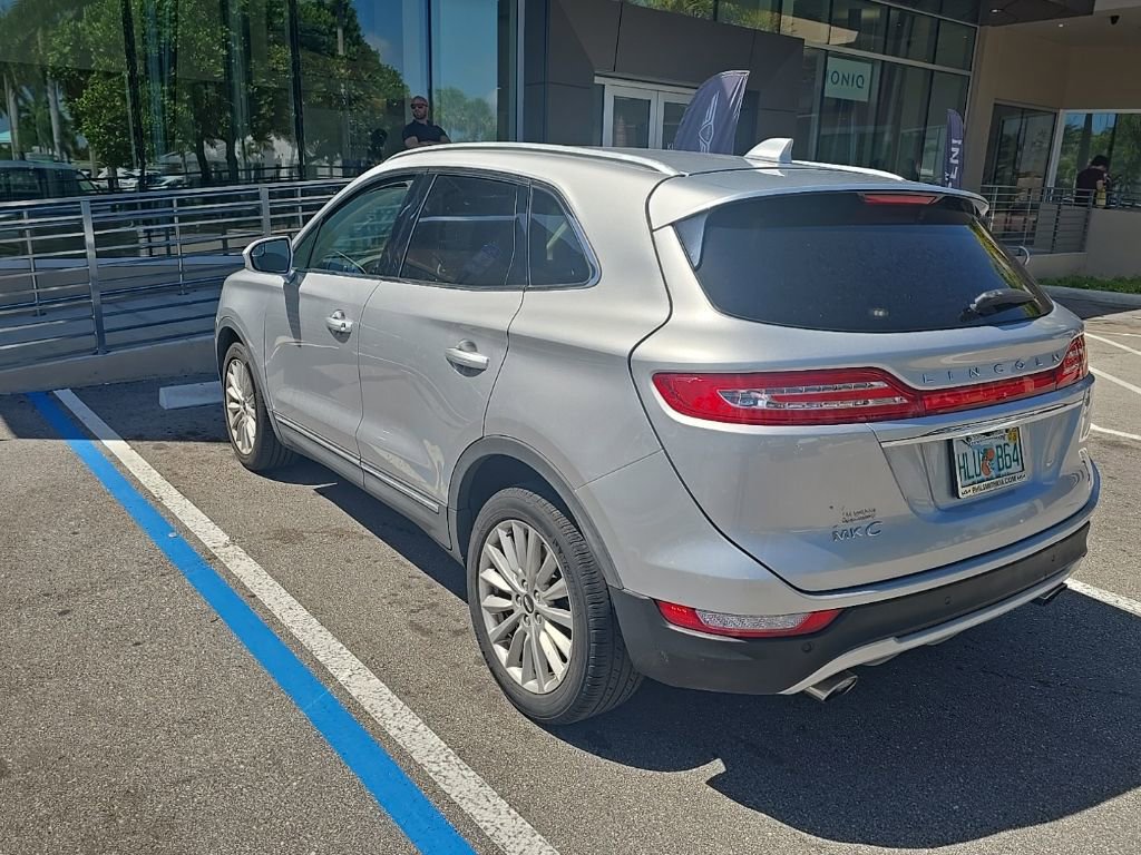 Used 2019 Lincoln MKC Premiere image 11