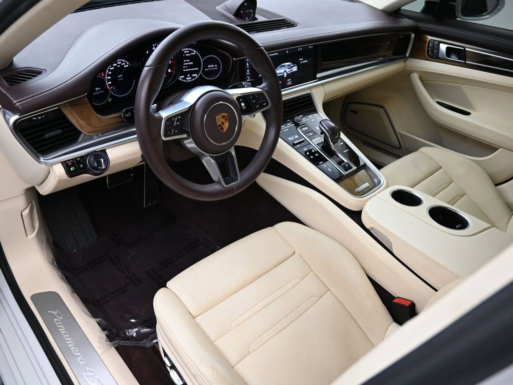Used 2018 Porsche Panamera 4S image 4