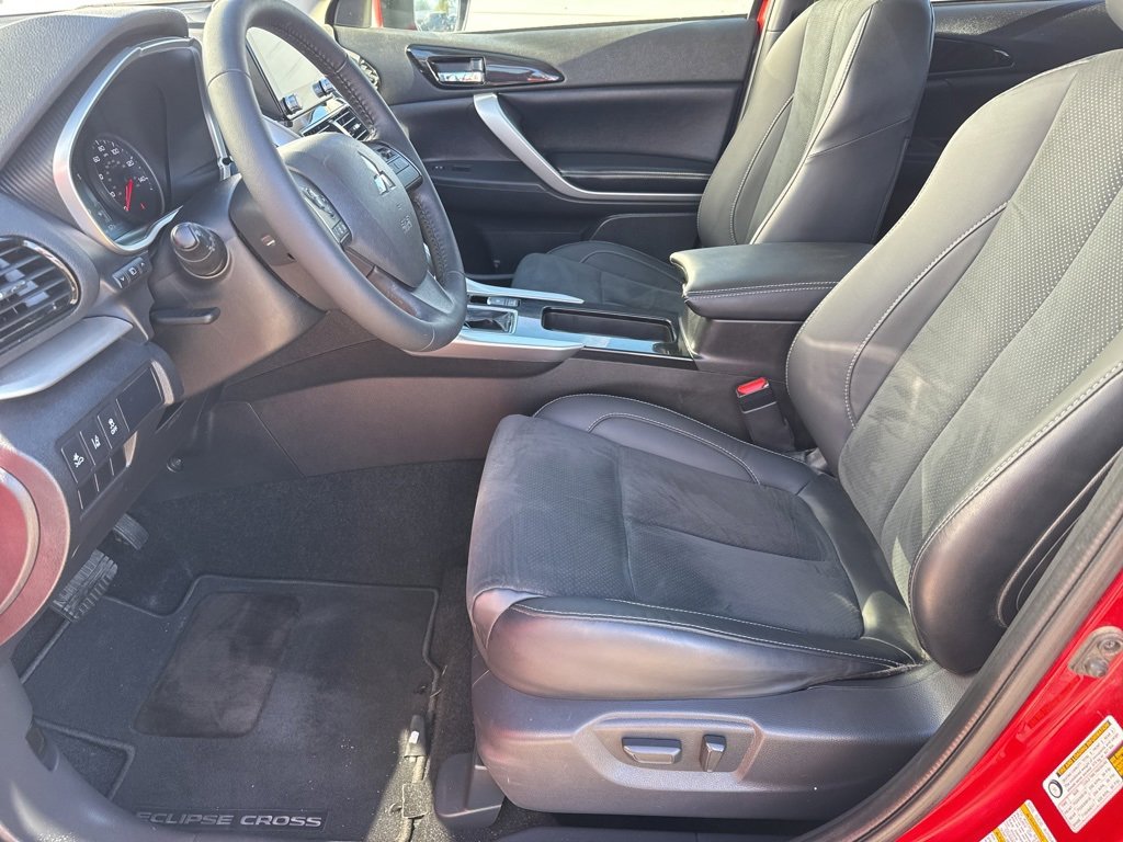Used 2023 Mitsubishi Eclipse Cross SE image 23