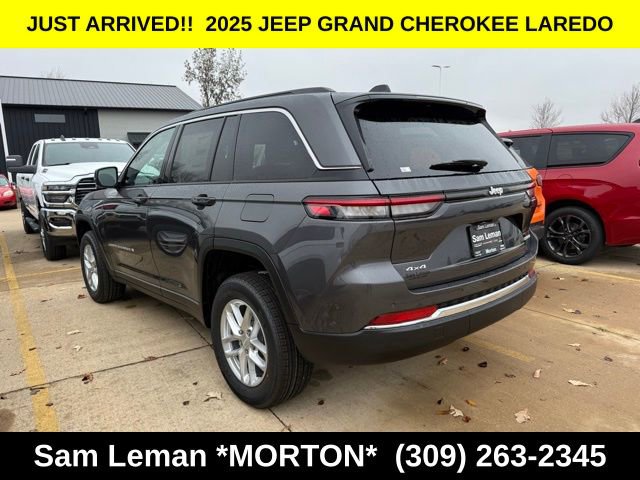 New 2025 Jeep Grand Cherokee 4WD image 13
