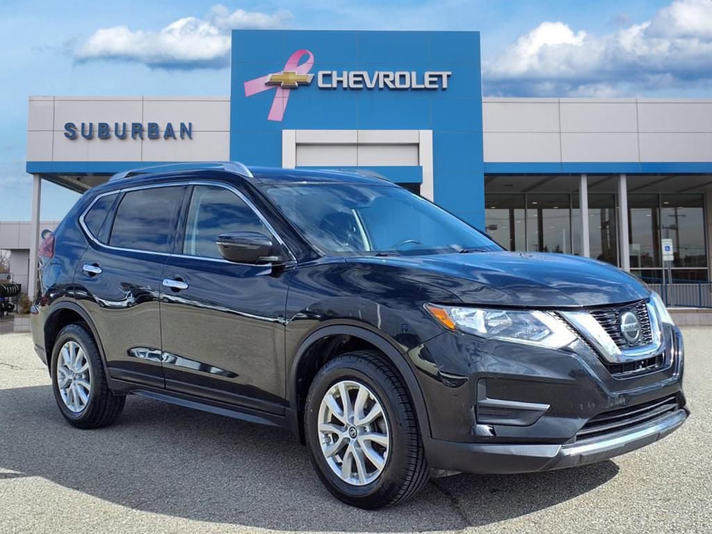 Used 2019 Nissan Rogue SV image 3
