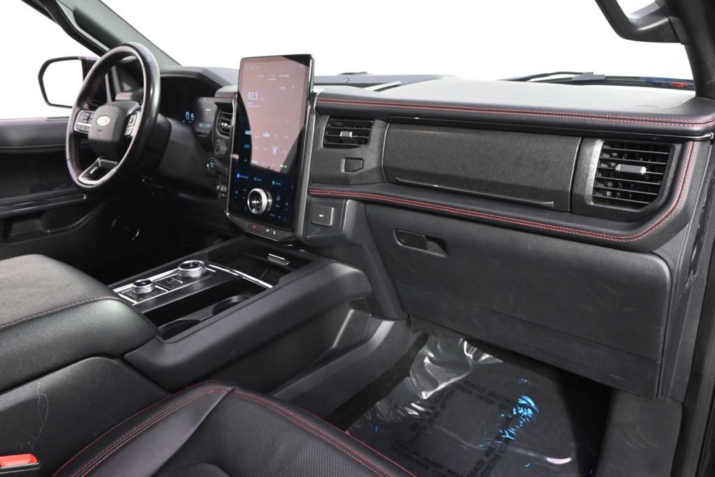Used 2022 Ford Expedition Max Limited image 15
