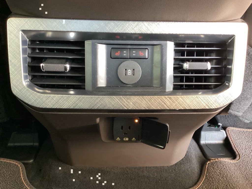 New 2026 Ford F250 King Ranch w/ Chrome Package image 44