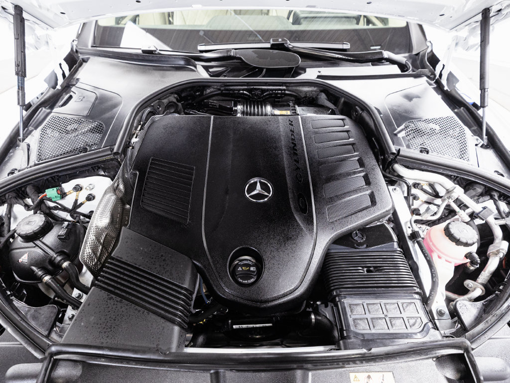 Used 2025 Mercedes-Benz S 580e 4MATIC Sedan image 35