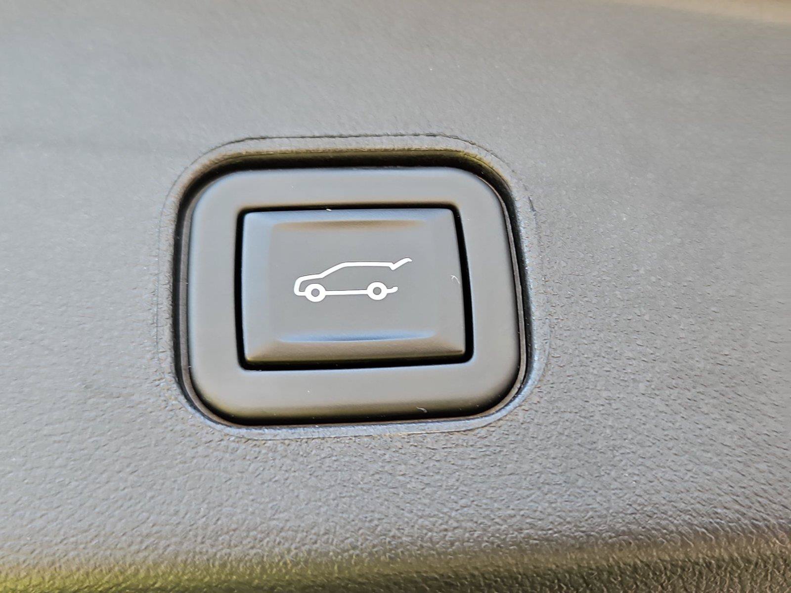 Certified 2024 Cadillac Lyriq Sport w/ LPO, Floor Liner Package AWD/4WD image 32