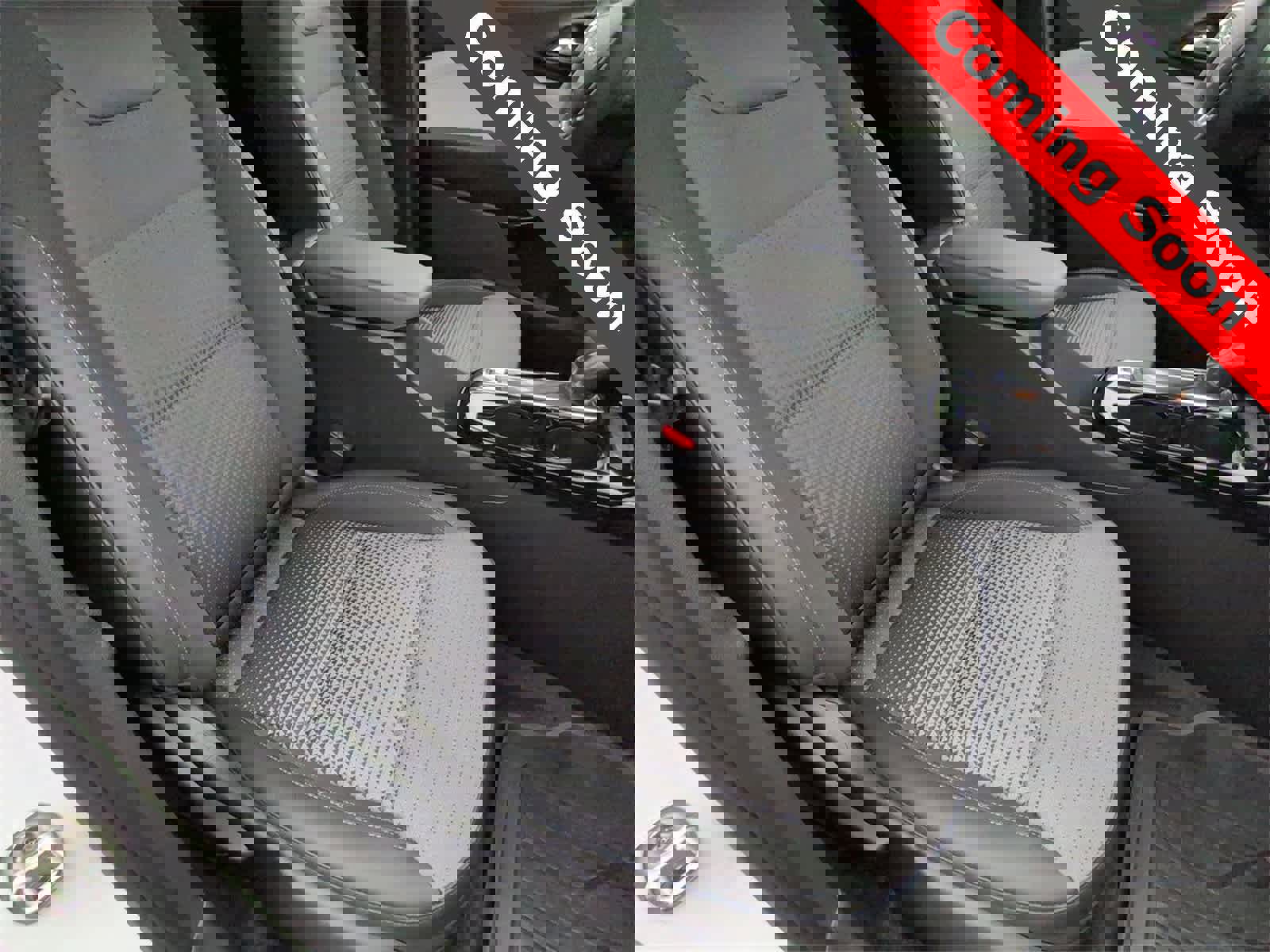 Used 2024 Chevrolet Trax LT w/ LT Convenience Package image 21