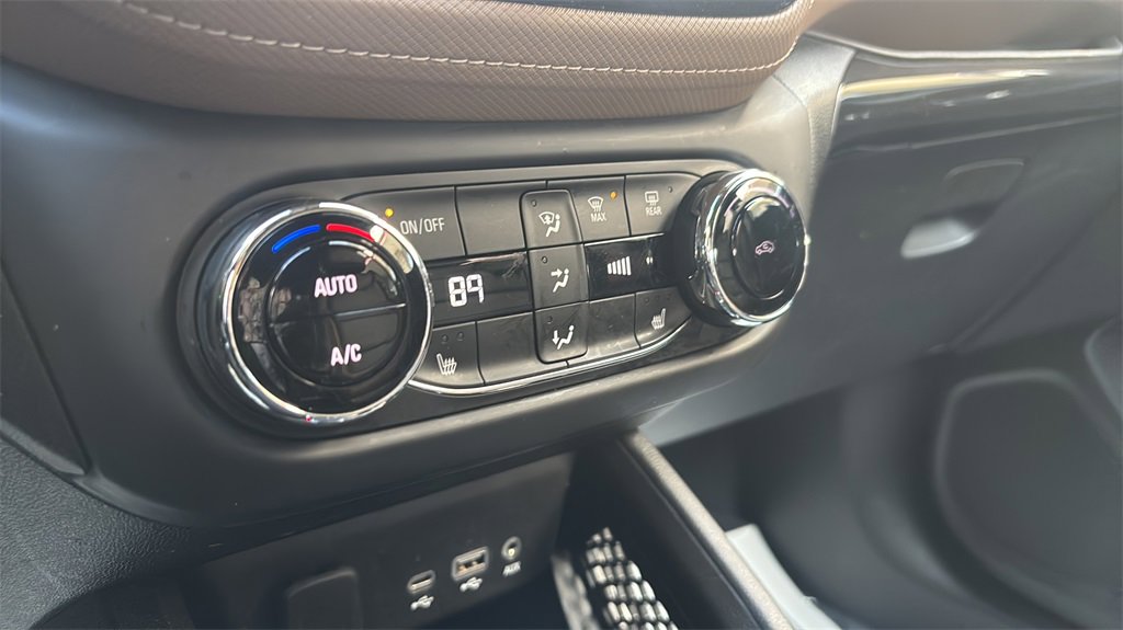 Used 2021 Chevrolet TrailBlazer ACTIV w/ Convenience Package image 23