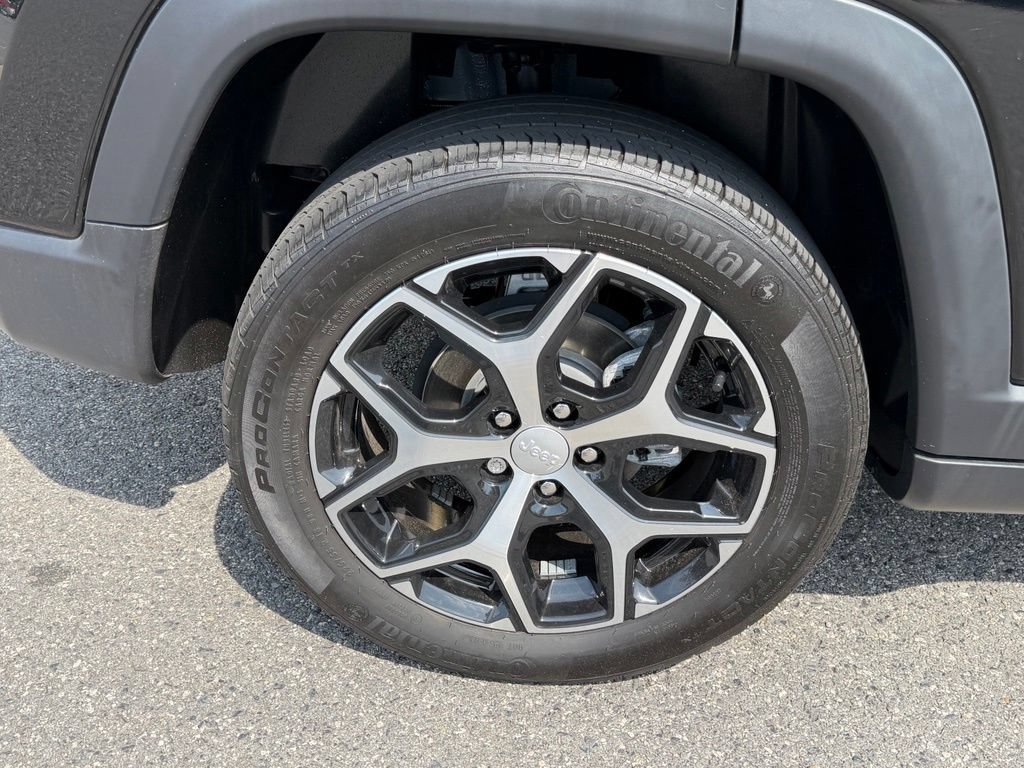 Used 2024 Jeep Compass Limited AWD/4WD image 15