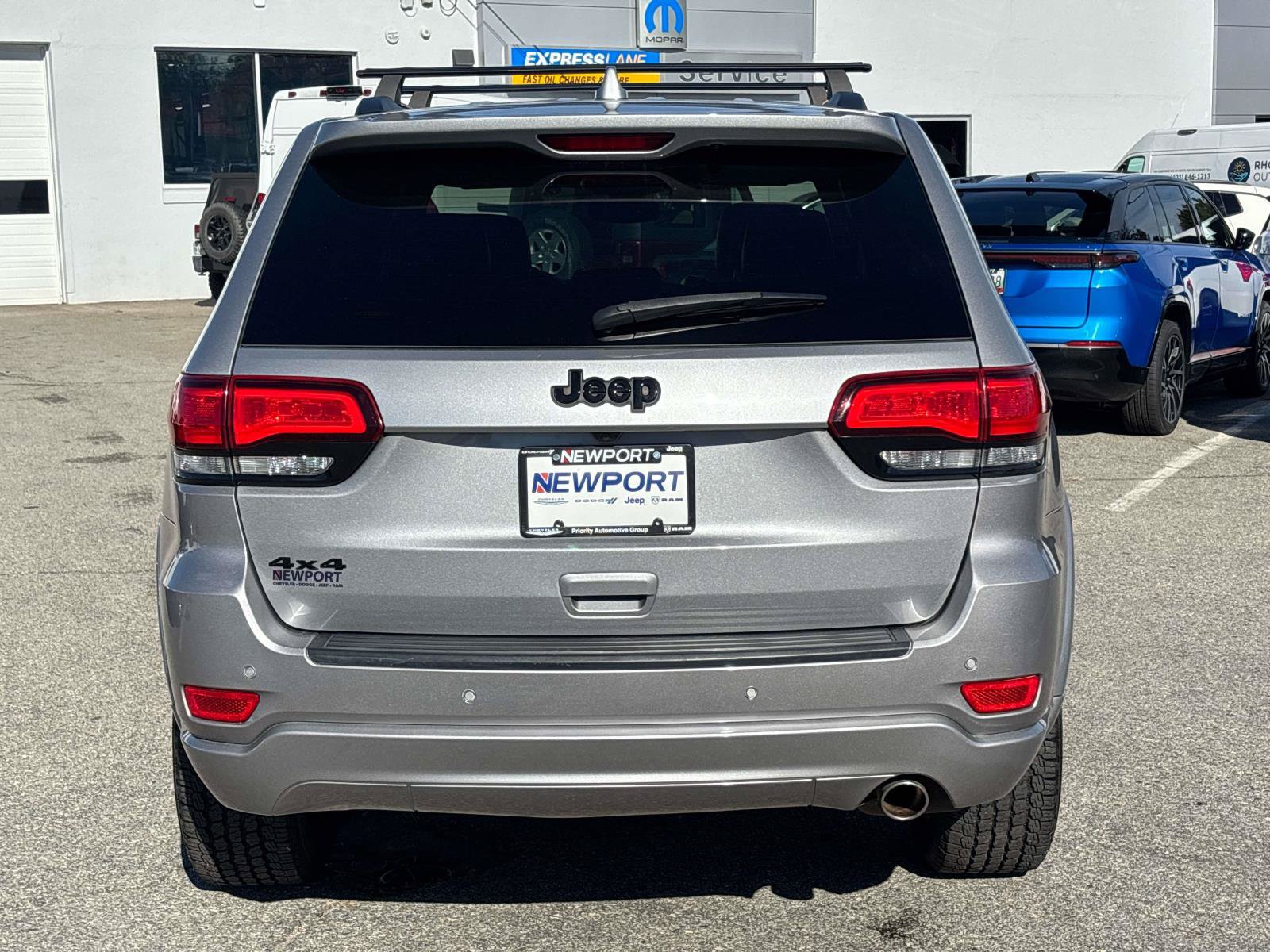 Certified 2019 Jeep Grand Cherokee Altitude AWD/4WD image 4