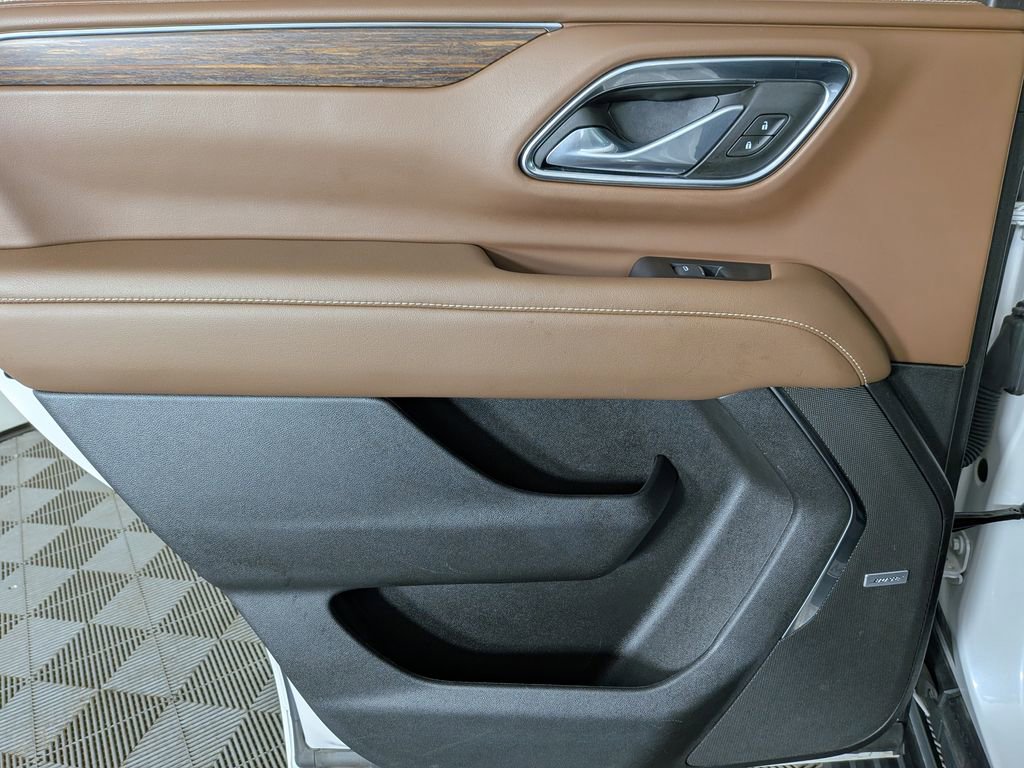 Certified 2024 Chevrolet Tahoe High Country w/ Advanced Technology Package image 37