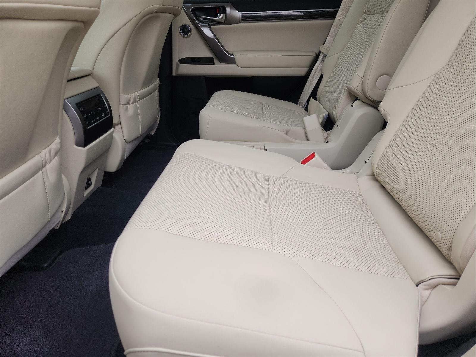 Used 2022 Lexus GX 460 Premium AWD/4WD image 31