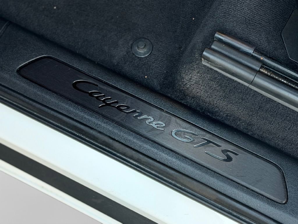 Used 2021 Porsche Cayenne GTS image 20