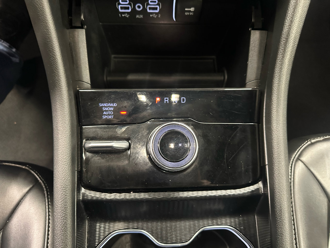 Used 2024 Jeep Grand Cherokee L Limited w/ Black Appearance Package image 18