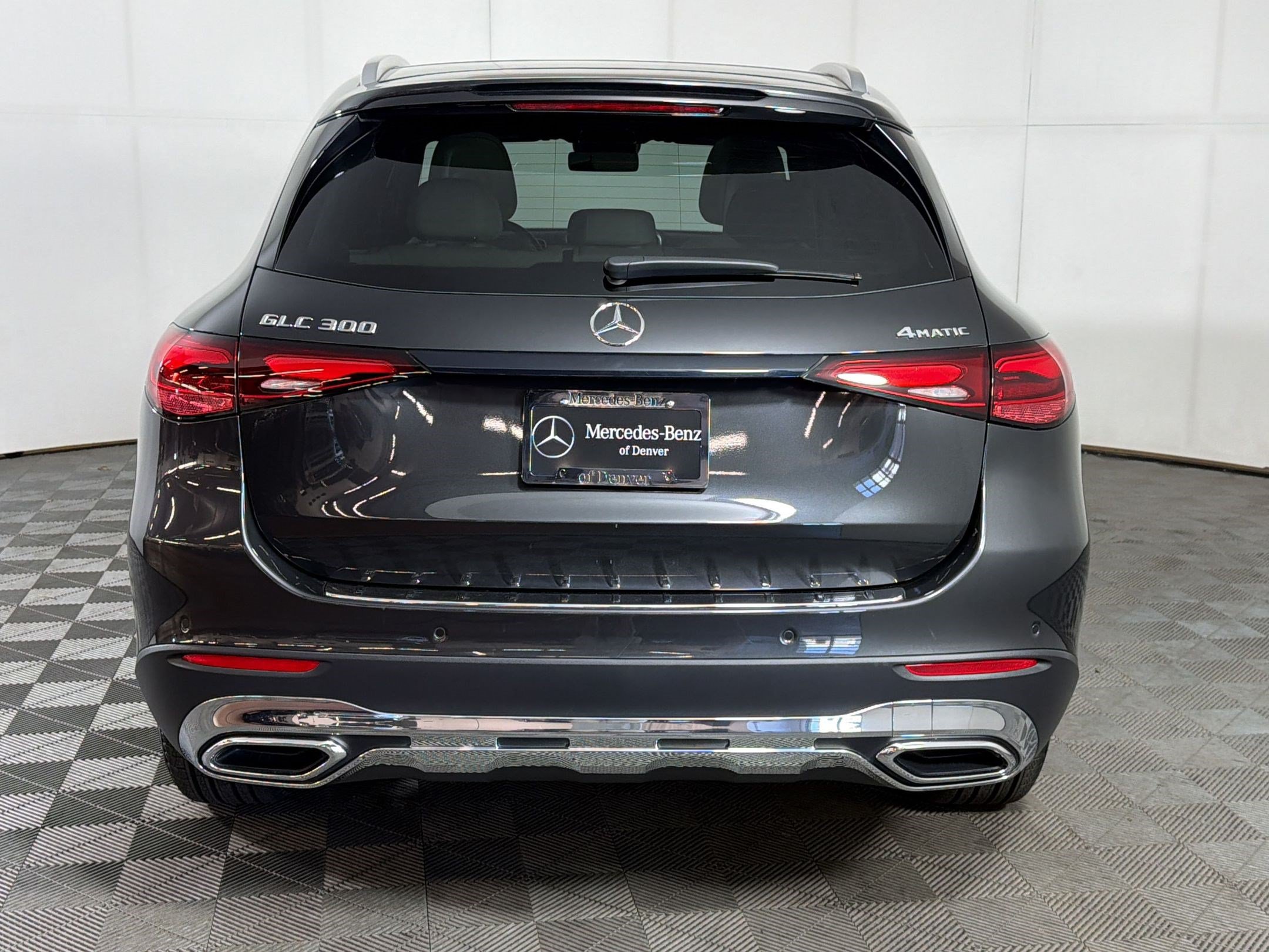 Certified 2025 Mercedes-Benz GLC 300 4MATIC image 10