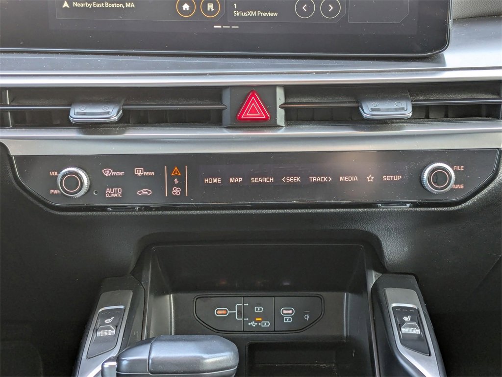 Used 2024 Kia Sorento S image 25