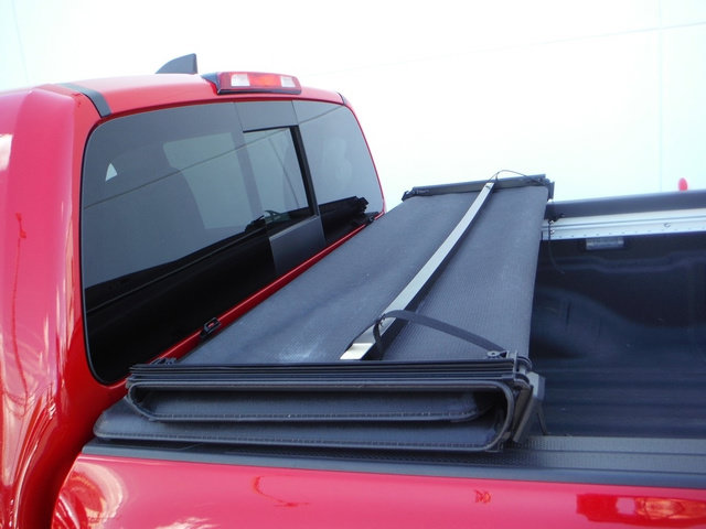 Used 2023 Nissan Frontier SV w/ SV Premium Package AWD/4WD image 16