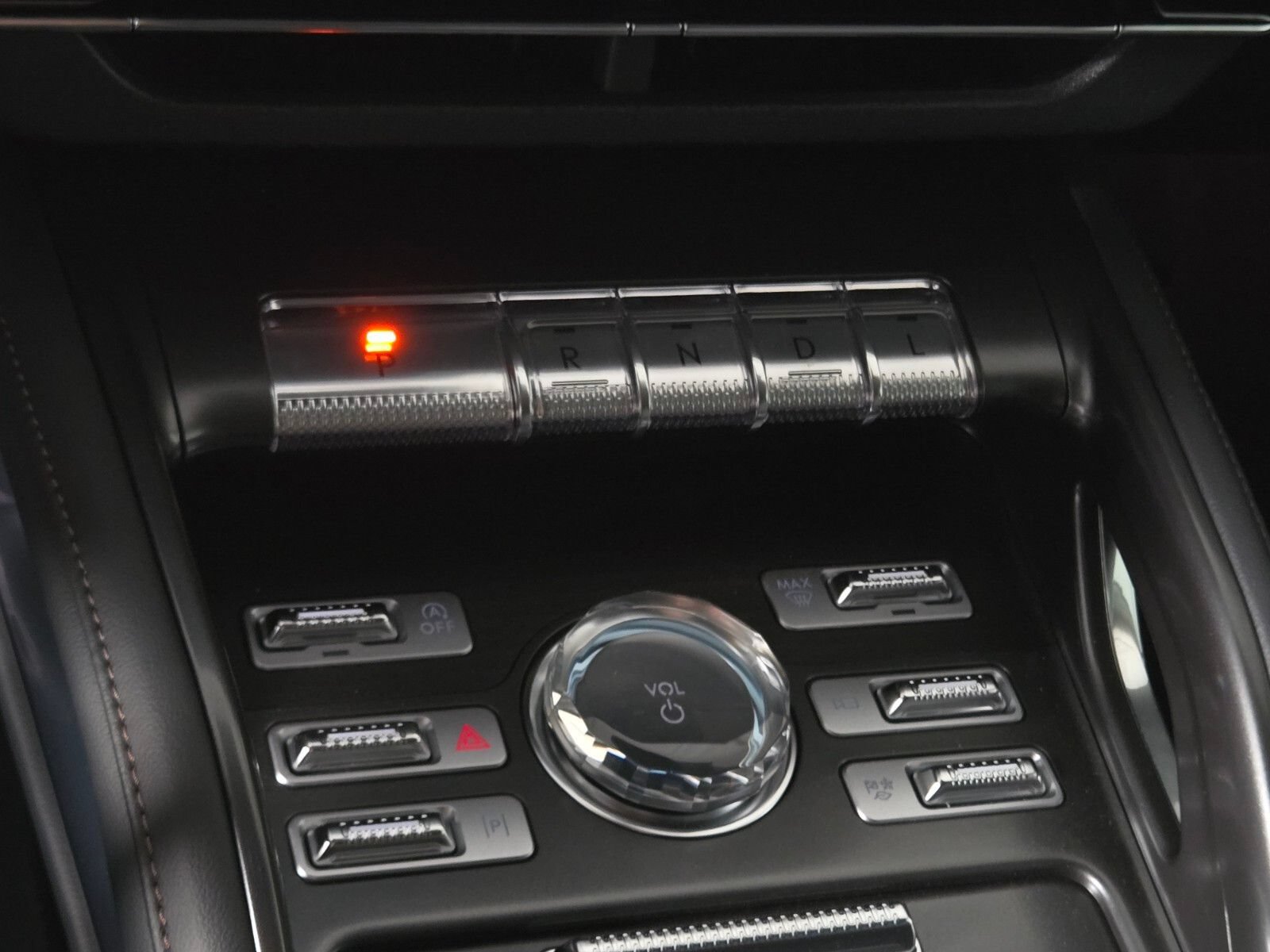 New 2026 Lincoln Nautilus Reserve w/ Jet Appearance Package AWD/4WD image 29