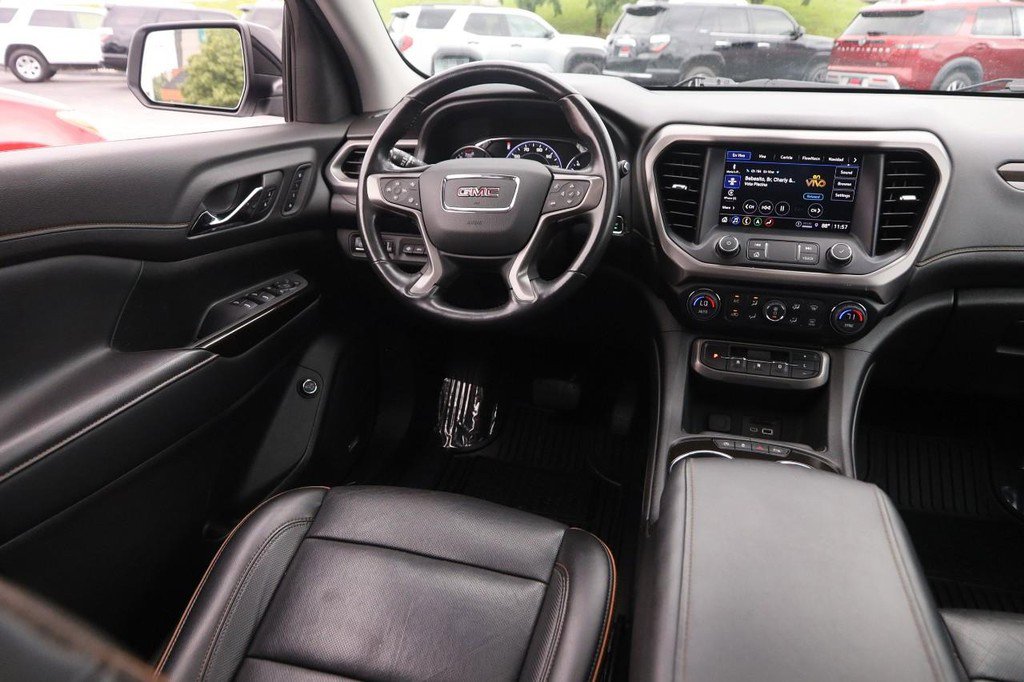 Used 2022 GMC Acadia AT4 w/ Technology Package AWD/4WD image 24
