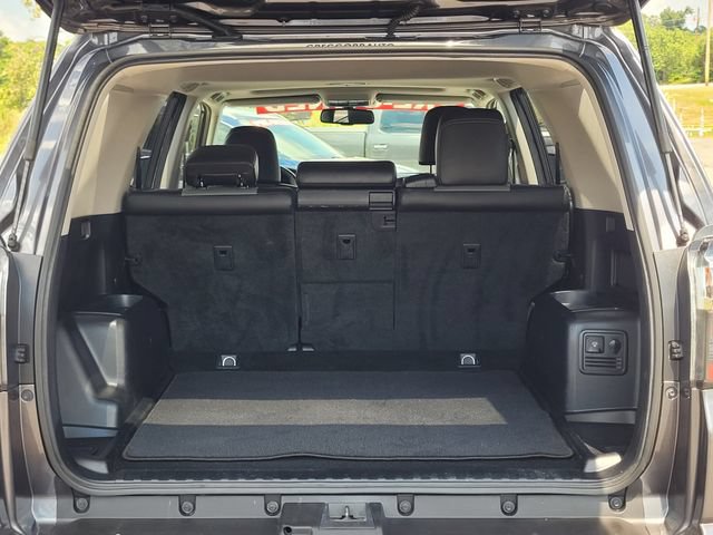 Used 2015 Toyota 4Runner SR5 Premium RWD image 10
