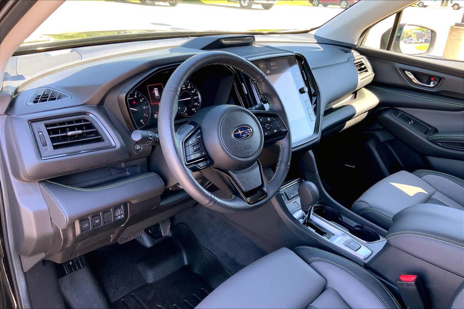 Used 2023 Subaru Ascent Onyx Edition Limited AWD/4WD image 18