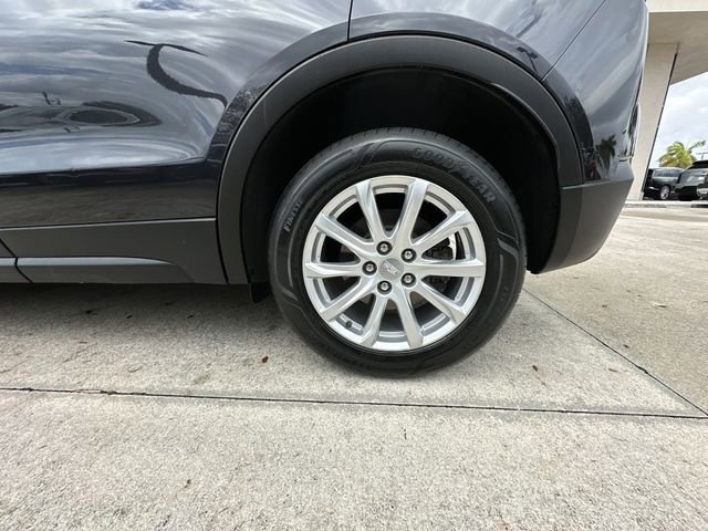 Certified 2023 Cadillac XT4 Luxury w/ Driver Awareness Package FWD image 18