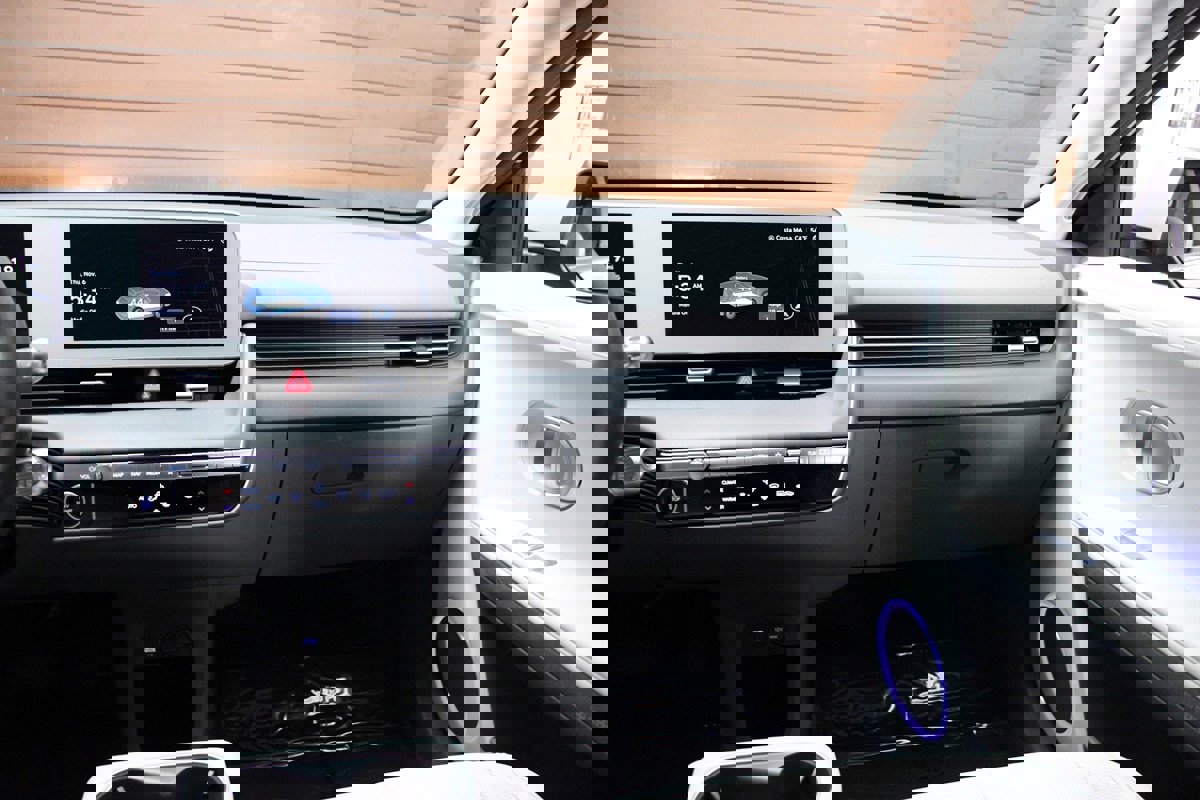 Used 2023 Hyundai Ioniq 5 SEL w/ Cargo Package image 40