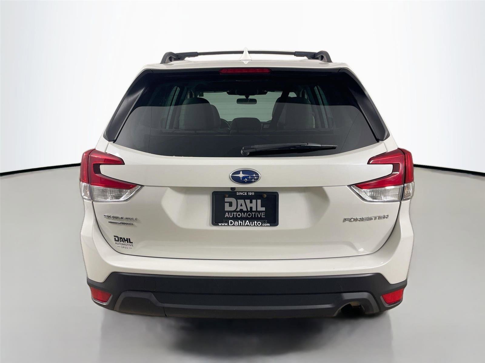 Used 2023 Subaru Forester Premium AWD/4WD image 12