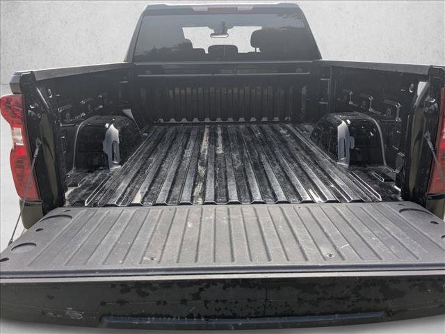 Used 2025 Chevrolet Silverado 1500 Custom image 7