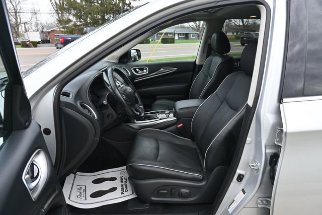 Used 2019 INFINITI QX60 Luxe w/ Essential Package image 28