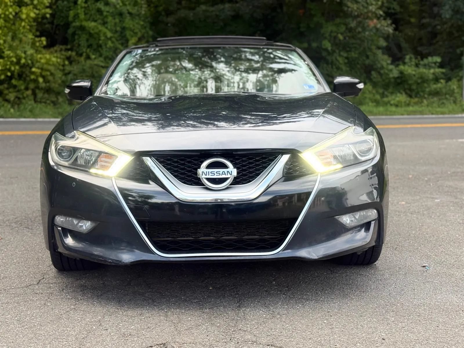 Used 2016 Nissan Maxima Platinum FWD image 3