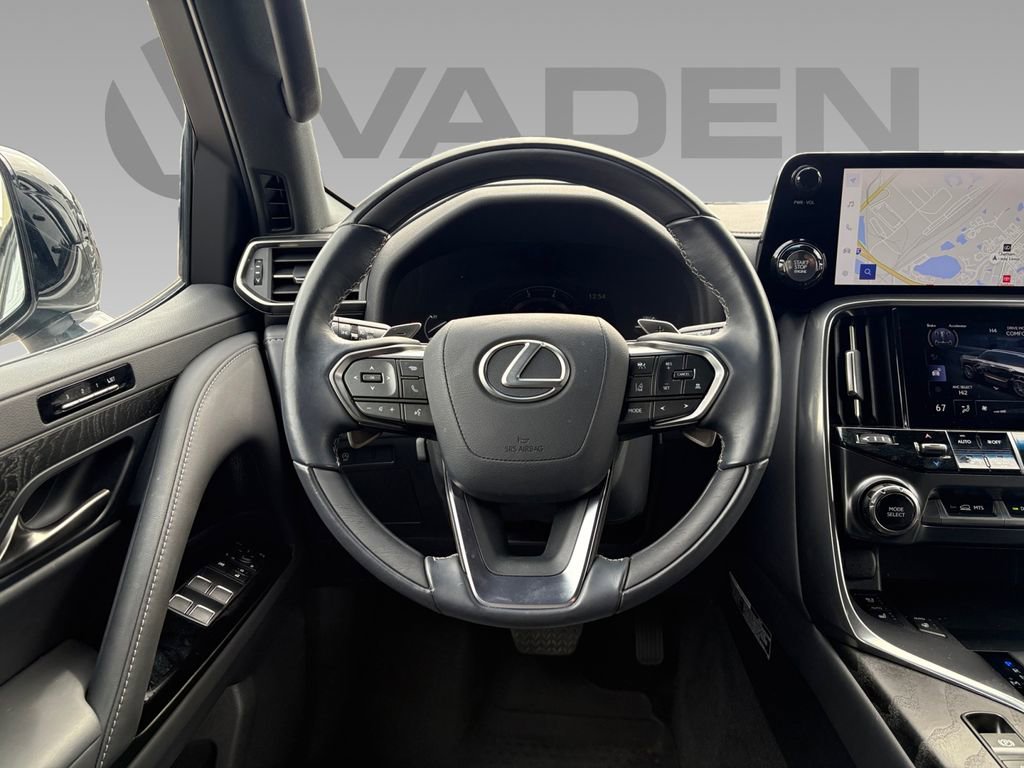 Used 2024 Lexus LX 600 4WD w/ Appearance Package image 13